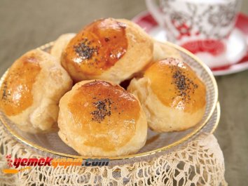 LOR PEYNİRLİ TOP BÖREK
