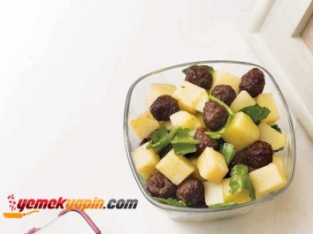 MİTİ KÖFTELİ PATATES SALATASI