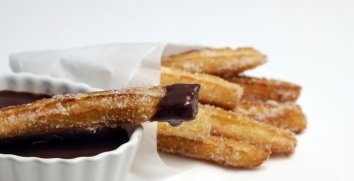 En Lezzetli churros tarifi. Churros nedir, nasıl yapılır?