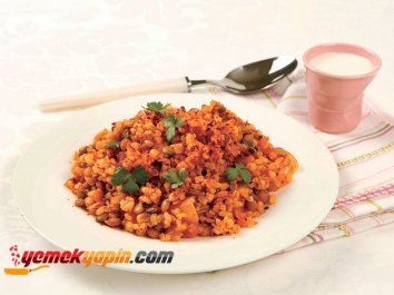 MERCİMEKLİ BULGUR PİLAVI