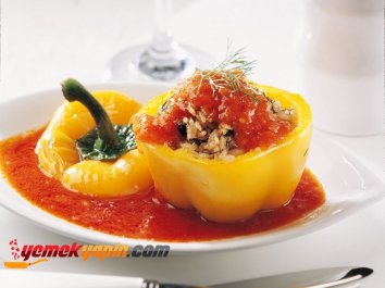 Baharatlı Biber Dolması
