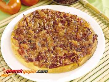 SOĞANLI PİZZA