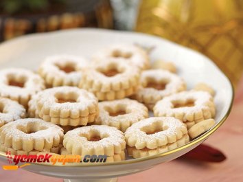 ŞEFTALİ MARMELATLI ÇİÇEK KURABİYE