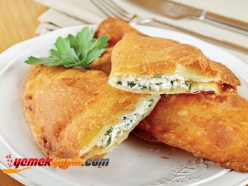 LOR PEYNİRLİ ÇİĞ BÖREK