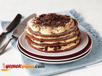 ÇİKOLATALI KRAKER PASTA