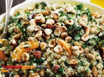 Fındıklı Kinoa Salatası