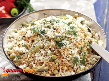 Eski Kaşarlı Peynirli ve Bezelyeli Bulgur Pilavı