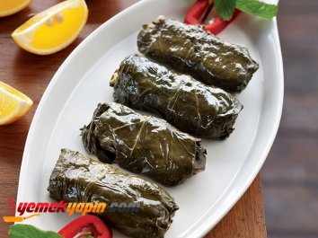 Deniz Ürünleriyle Pazı Sarma