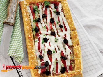 BOL PEYNİRLİ VE PATLICANLI TART