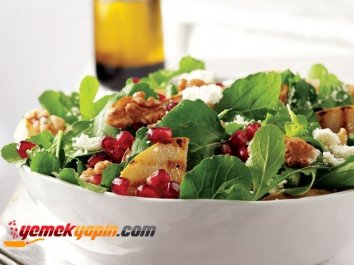 IZGARA ARMUTLU ROKA SALATASI