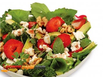 Avokadolu Salata