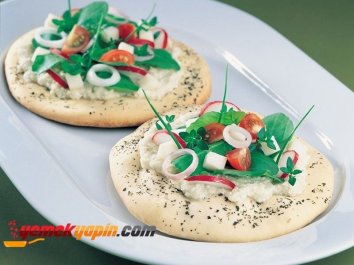 Pide Üstü Salata