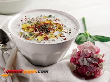 Yeşil Mercimekli Soğuk Çorba