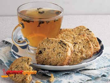 YEŞİL ÇAYLI KURABİYE