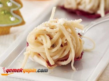 Parmesan Peynirli Noodle