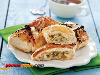 BRÜKSEL LAHANALI KOLAY BÖREK