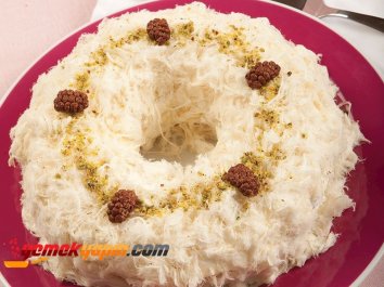 PİŞMANİYELİ PASTA