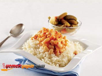 KURUFASULYELİ PİLAV