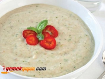 Patlıcan Çorbası