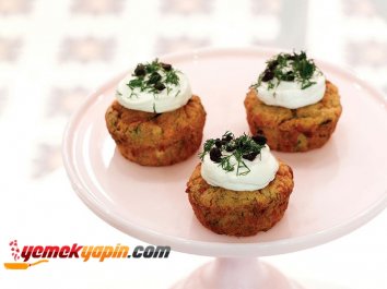 ZEYTİNLİ, PEYNİRLİ VE DEREOTLU CUPCAKE