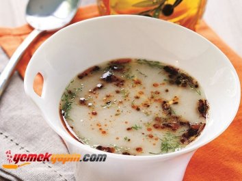 Yoğurtlu Kuru Bakla Çorbası