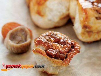 KURUYEMİŞLİ ÇÖREK