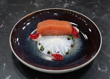 Şeflerin tarifi ile  A Tutto Salmone yapılışı