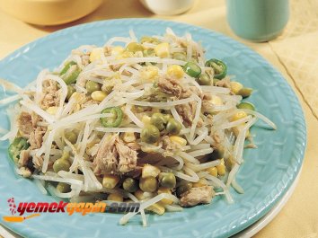 Ton Balıklı Soya Filizi Salatası Tarifi, Nasıl Yapılır?