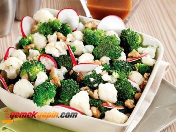 Cevizli, Brokoli Ve Karnabahar Salatası