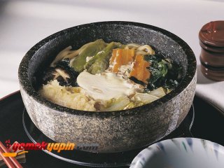 NABEYAKİ UDON