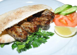  En nefis şeftali kebabı nasıl yapılır?