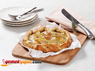PATATESLİ VE PIRASALI TURTA