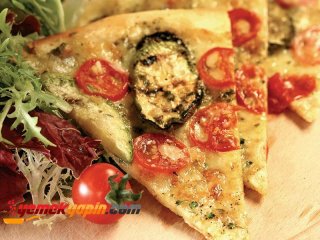 PİZZA PESTO