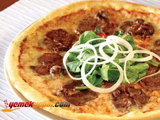 BARBEKÜ SOSLU PİZZA