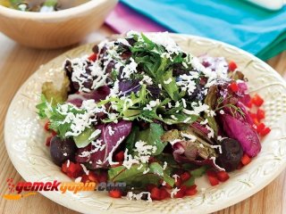 Zeytinyağlı Ege Otları Salatası