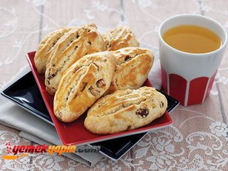 Üzümlü ve Cevizli Çay Kurabiyesi