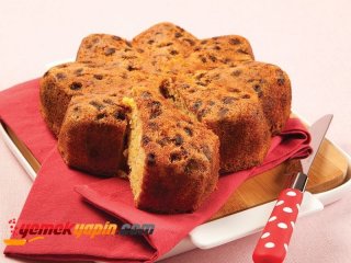 Üzümlü ve Fındıklı Kek