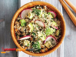 BULGURLU AVOKADO SALATASI