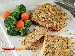 FIRINDA ANTEP FISTIKLI AÇIK DENİZ SOMONU