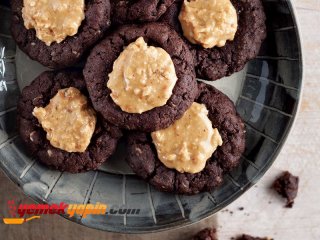 FINDIK KREMALI BAŞPARMAK KURABİYE