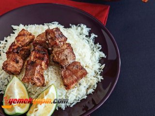 PİRİNÇLİ ET ŞİŞ