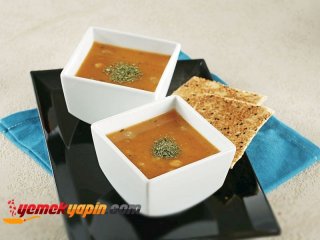 Bulgur Köfteli Çorba