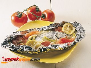 FIRINDA SEBZELİ BALIK