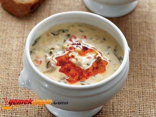 Kuzu Etli Ve Buğdaylı Pazı Çorbası