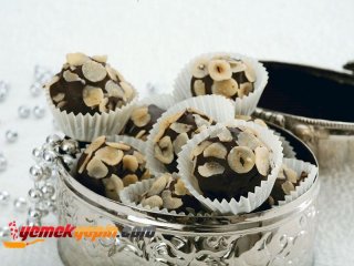 Fındıklı ve Çikolatalı Yuvarlaklar