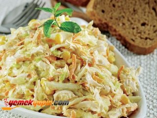 Tavuklu Coleslaw Salatası