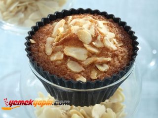 Marmelatlı Bademli Muffin
