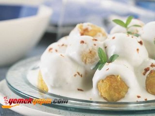 Yoğurt Soslu Patates Salatası