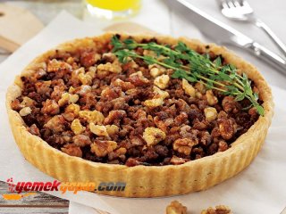 KIYMALI VE CEVİZLİ TART