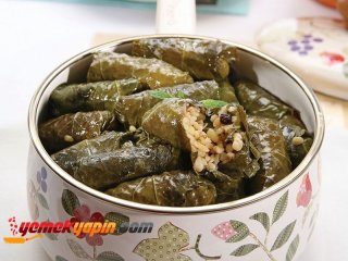 Bulgurlu Yaprak Sarma